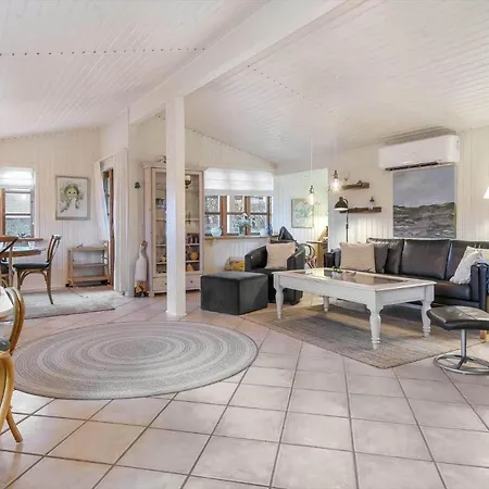 C11054-hemmet-husfold-2 *